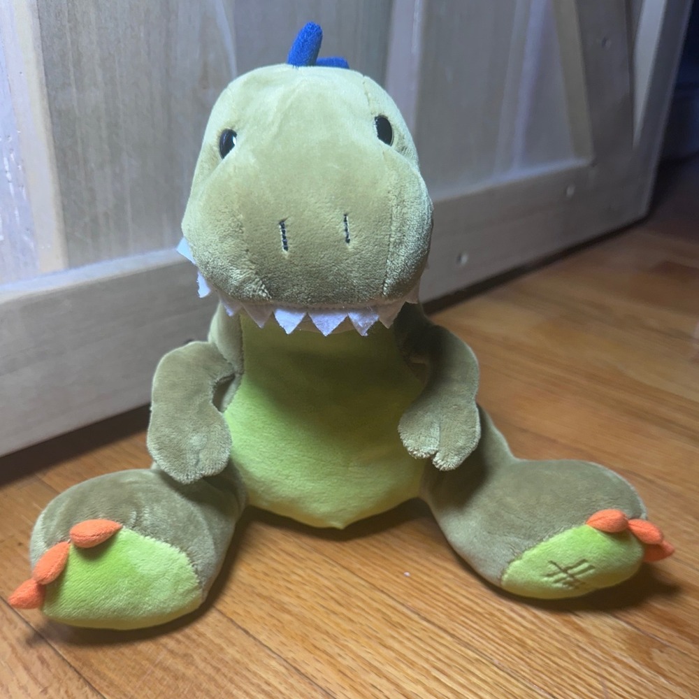 Harrods London Green Dinosaur T-Rex Plush Stuffed Animal Embroidered Logo Foot
